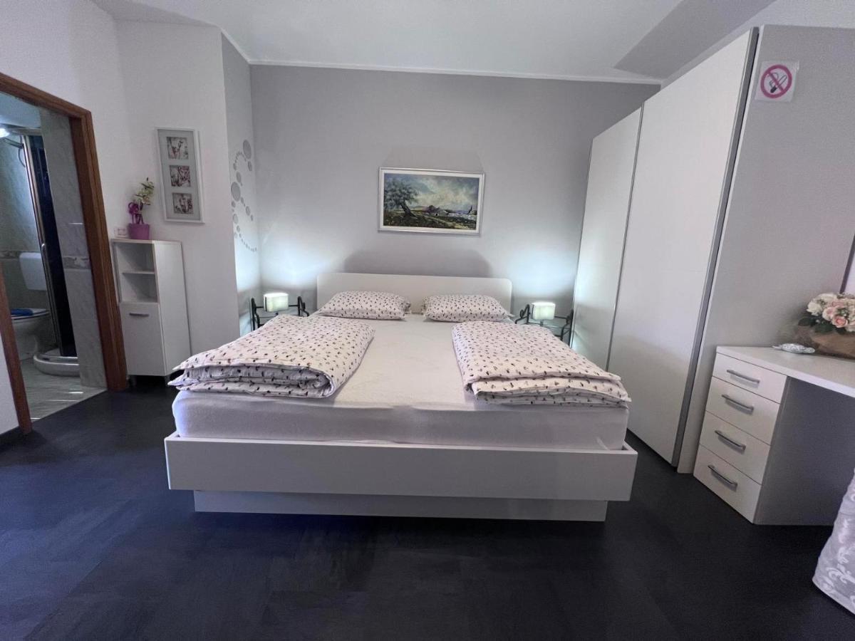 Ferienwohnung Toni777 Rovinj Exterior foto